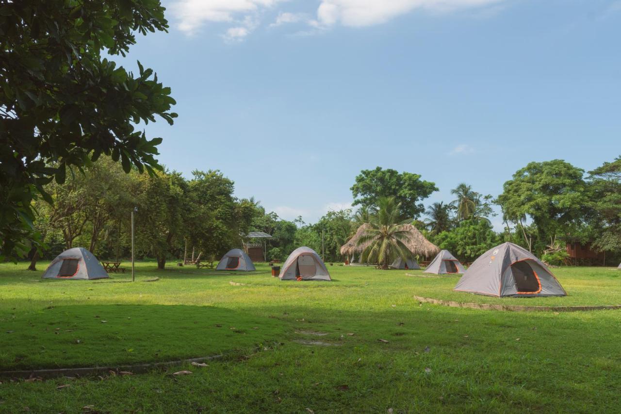 Camping Tequendama Playa Arrecifes Parque Tayrona Zaino Exterior foto